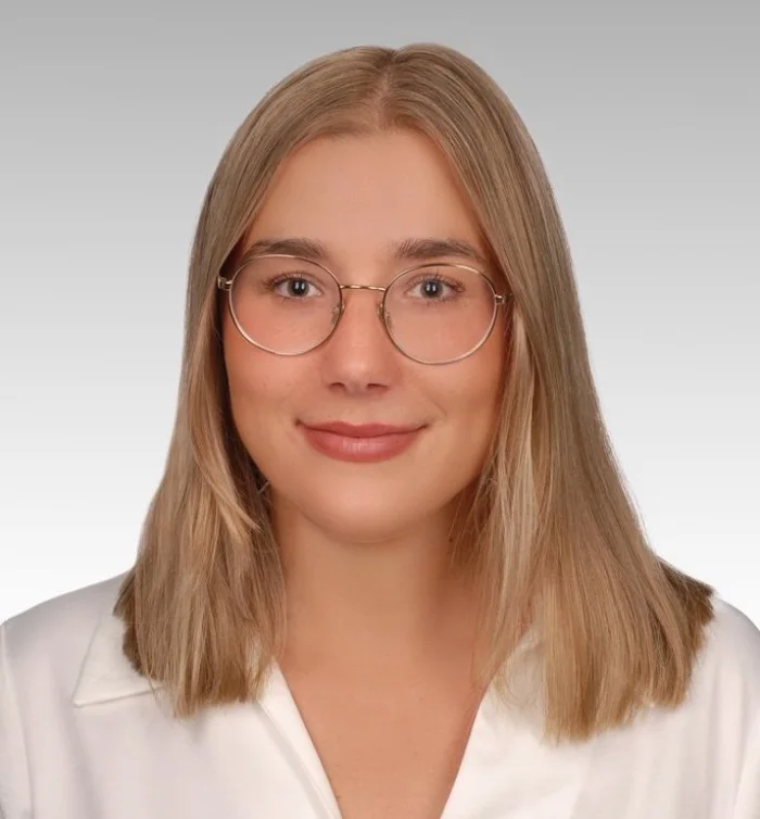 Portrait of Olivia Gawel